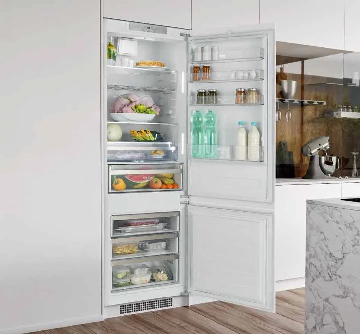 Franke Refrigerator — 70cm Collection — FCB 400V NE E IN